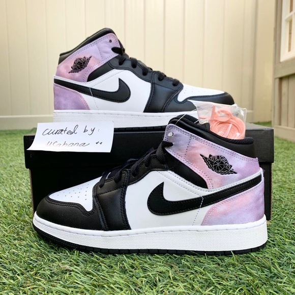 jordan 1s purple and black